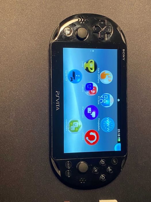 PS Vita 2000 Slim