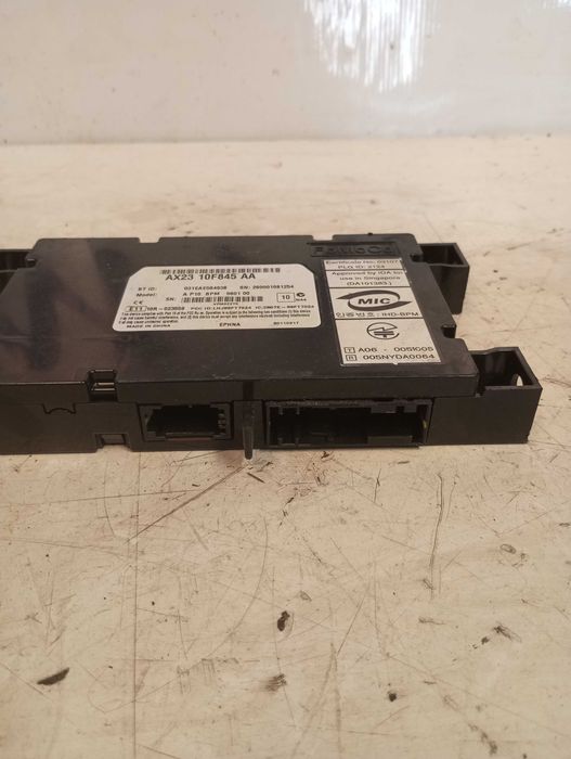 Módulo Centralina de Controlo Bluetooth Jaguar XF / Land Rover (AX2310F845AA)