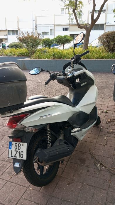 Vendo scooter Honda PCX 125