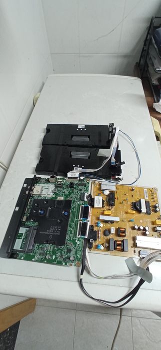 Peças TV LG 55UR78006LK