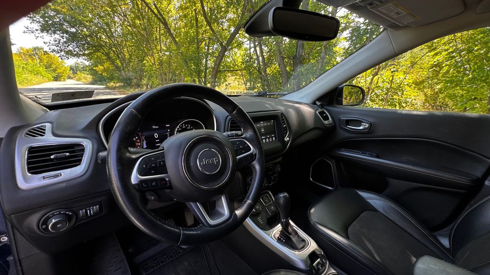 Продам Jeep Compass 2020