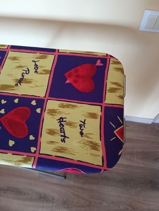 Гладильна дошка продам