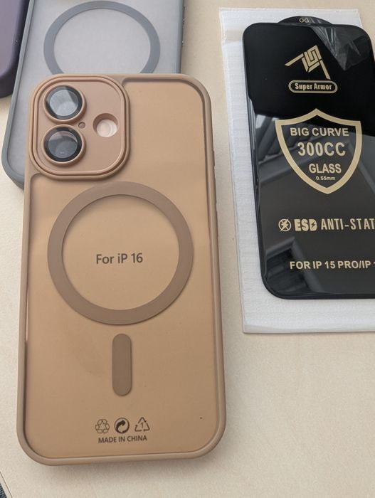 Чохол iphone 16 магнітом magsafe скло 300c
