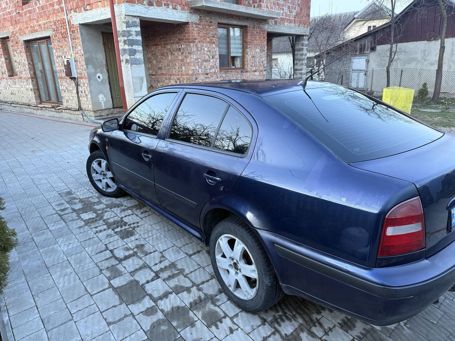 Продам Skoda octavia tur 2000р