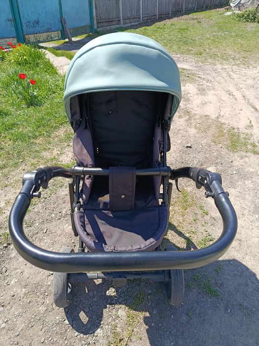 Продам коляску в гарному стані