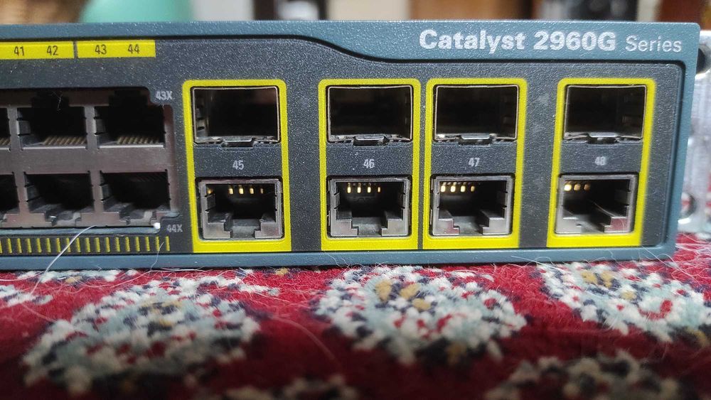 cisco WS-C2960g 4 port 24 port