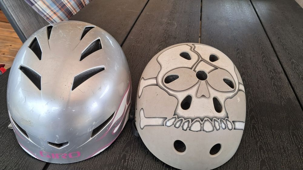 Продам велошоломи