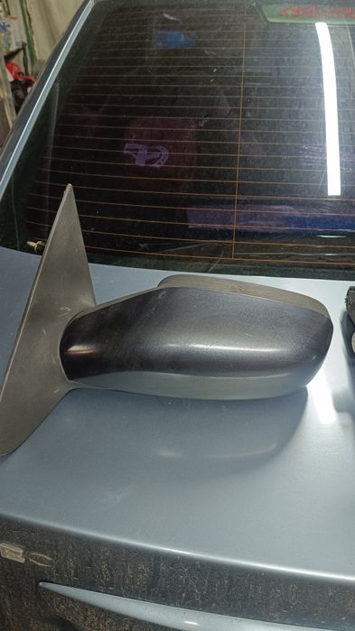 Дзеркала Рено лагуна 2