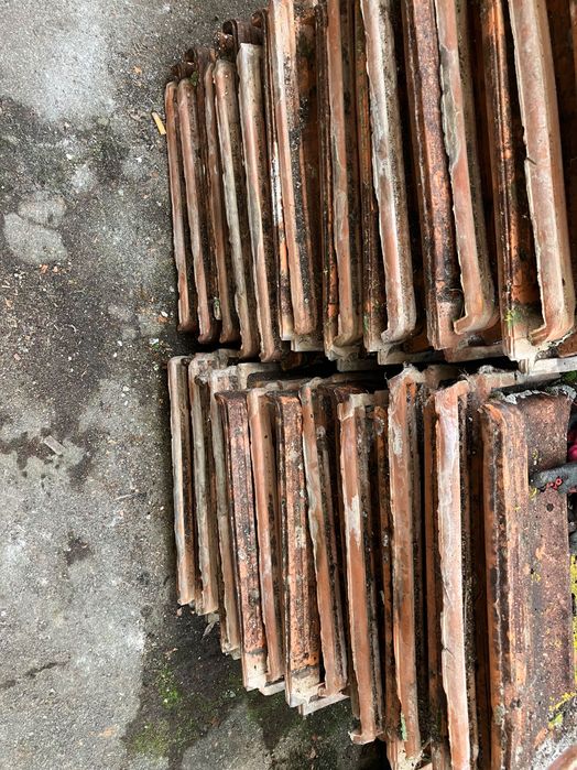 Vendo telha tipo Marselha usada (preço por unidade)