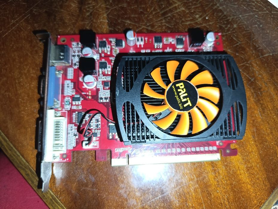 Робоча Gt 240 palit обслужена