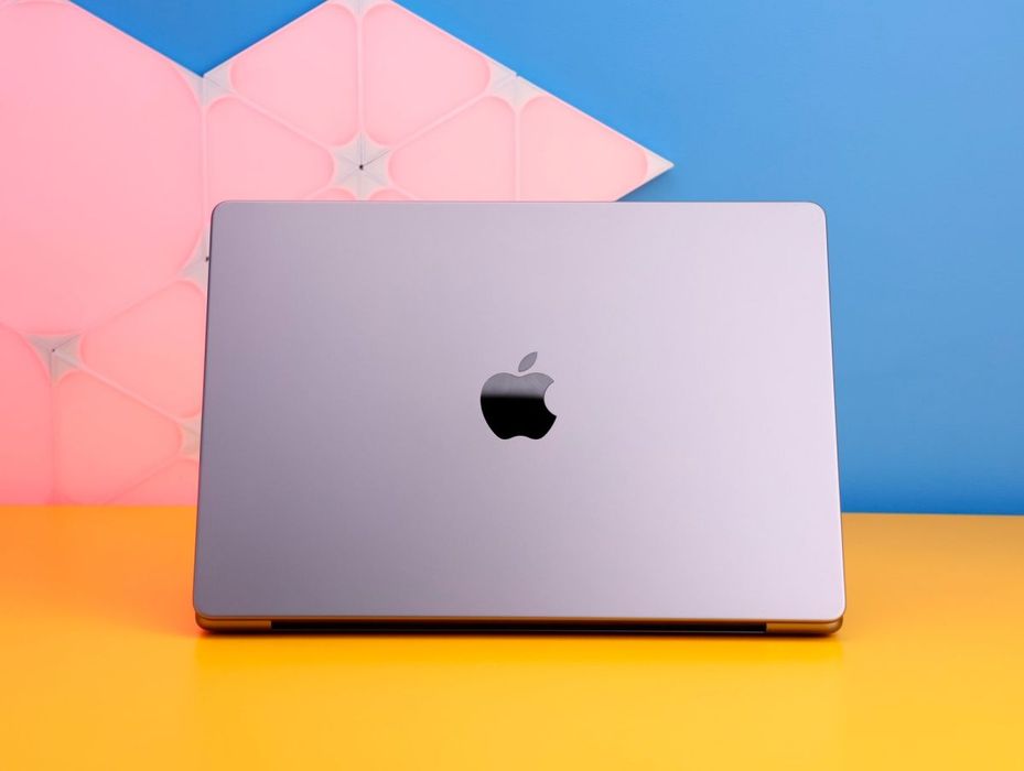 Ноутбук Apple MacBook Pro 14'' M1 Pro (171274) Б/У З ГАРАНТІЄЮ