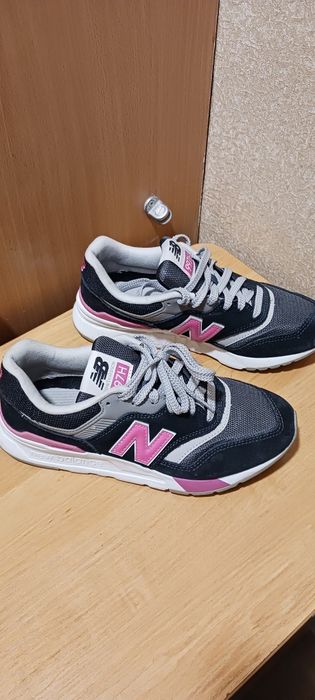 Кроссовки New Balance 38р