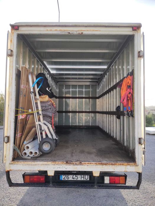 Mitisubishi Canter 2.8. Como nova! BAIXA QUILOMETRAGEM!