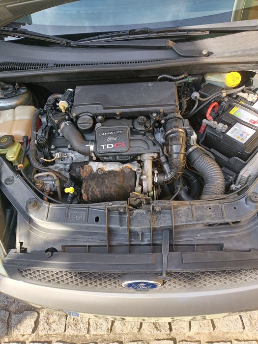Ford Fiesta 1.4 TDCI 2004 5 lugares