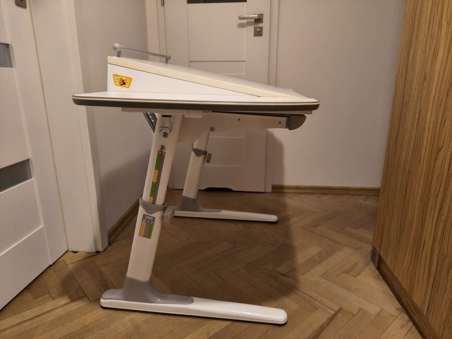 Ergonomiczne biurko Mayer dla dziecka