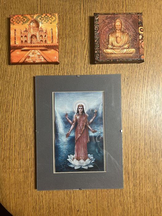 Trzy obrazki buddyjskie