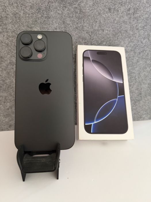 Iphone 16 Pro Max 256GB Black titanium