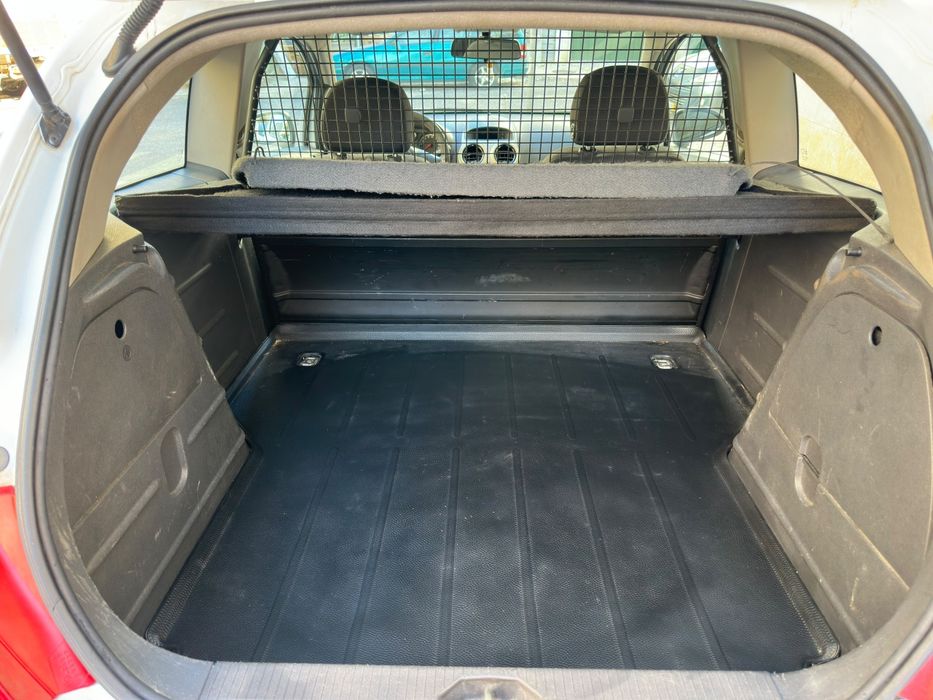 Opel Corsa 1.3cdti 2010