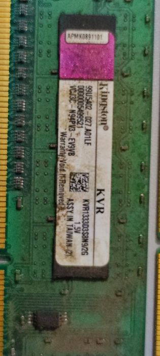 Diversas memórias RAM.