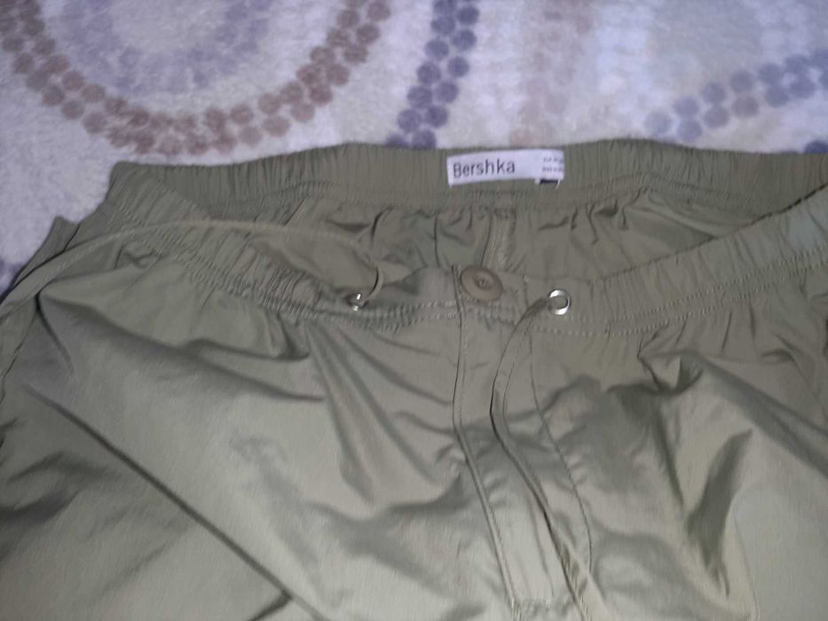 Calças cargo Bershka