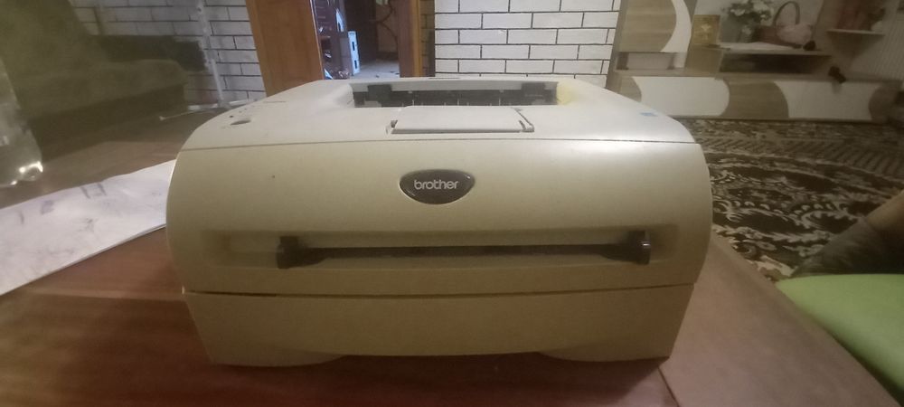 Продам чорно-білий принтер Brother