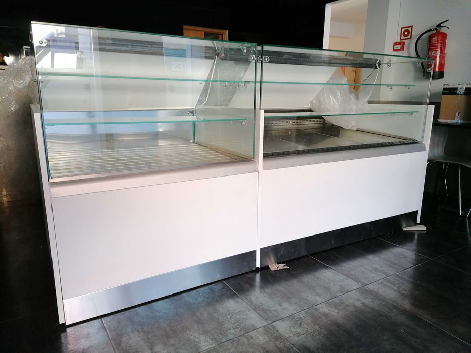 Vitrine refrigerada pastelaria, padaria, cafe