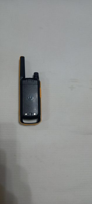 Продам   2 шт рації в повній комплектації .