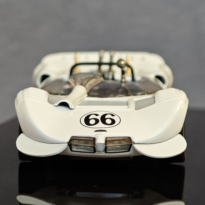 Модель 1/43  Chaparral 2 Sport (Autoart)