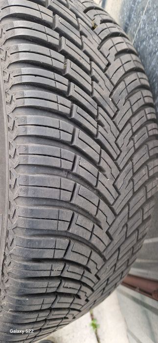 Opony caloroczne felgi  bmw x5 pirelli 255 45 r20  felgi bmw x5 Pirelli All Season SF2