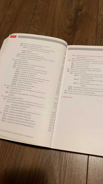 Wyposażenie i zasady bezpieczeństwa w gastronomii