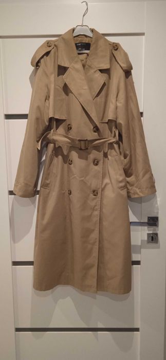 Płaszcz Sinsay bezowy
