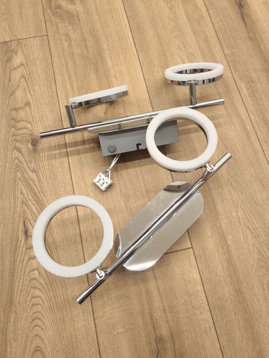 Ledowe kinkiety ścienne, barwa ciepła