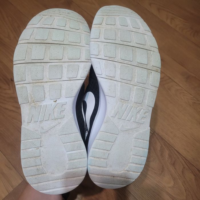 Кросівки  Nike p.39