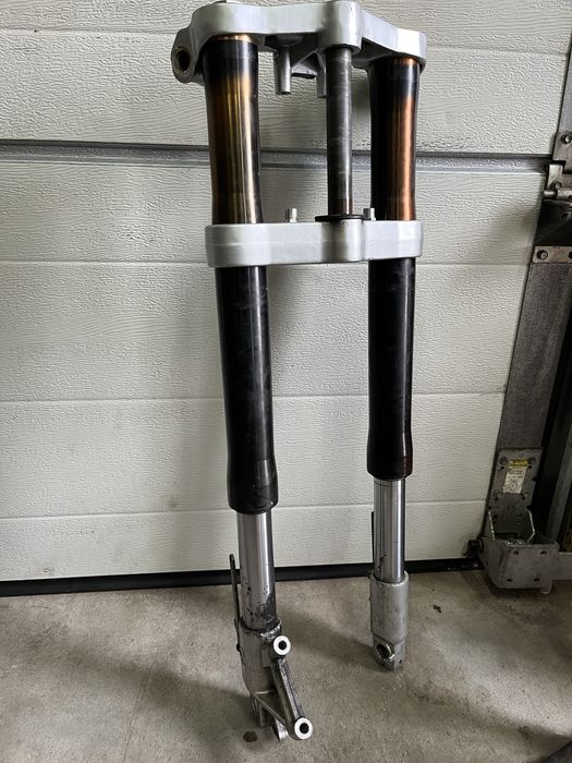 Lagi aprilia rs4 50 125 zawieszenie przód pólki