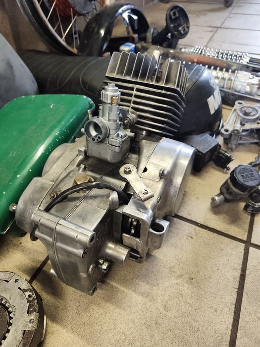 Mz Etz 150,250 Simson części