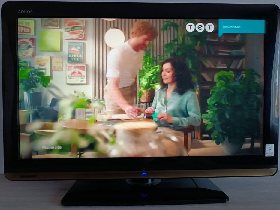 Телевізор Sharp LC-32LS220E