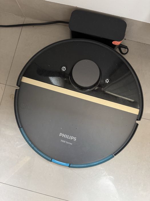 Robot odkurzajacy, odkurzacz z mopem PHILIPS Aqua 7000 XU7000