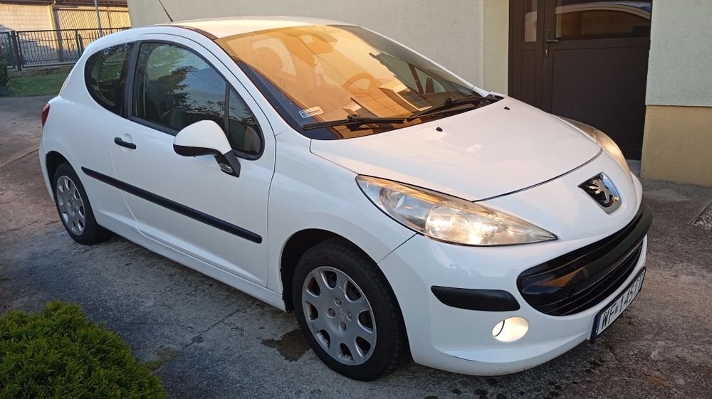 Peugeot 207