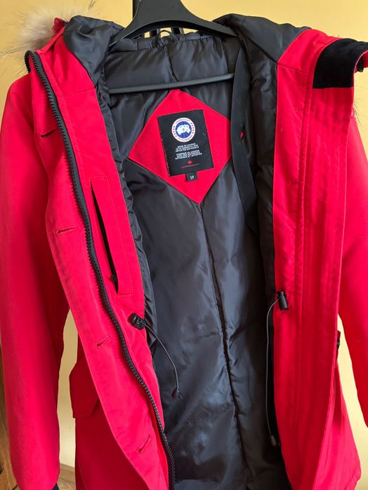 Парка жіноча зимова. Оригінальна Canada Goose