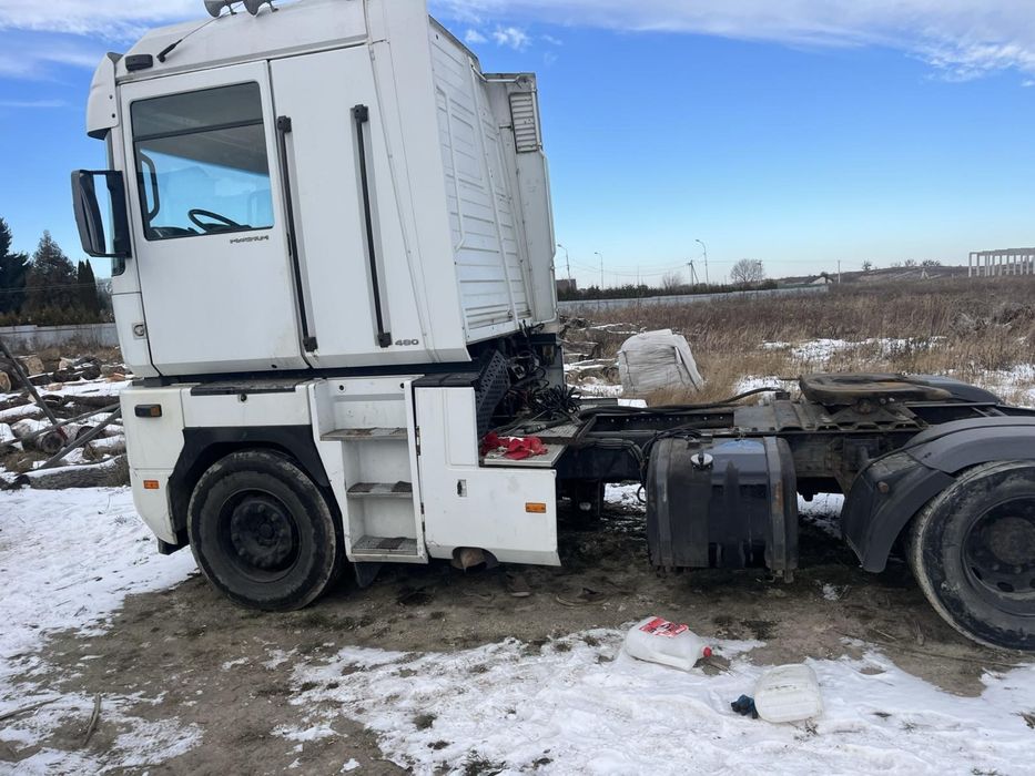 Тягач Рено Магнум 2004року Євро-3