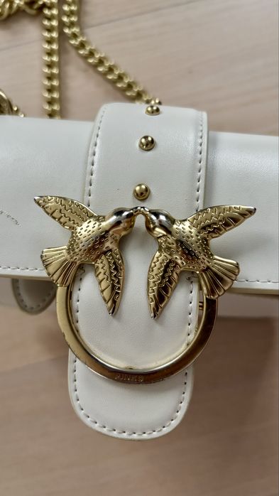 Skórzana torebka Pinko