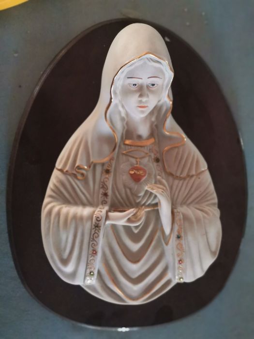 Objetos religiosos / Jesus na cruz e nossa senhora