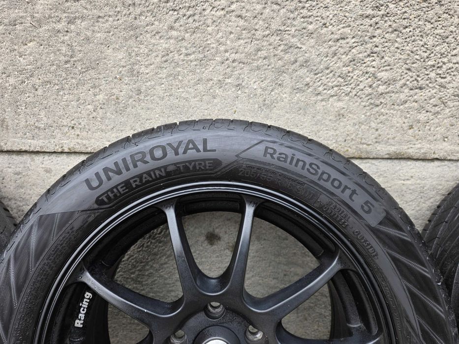 205/55R16 Uniroyal RainSport5 + Felgi Adavan