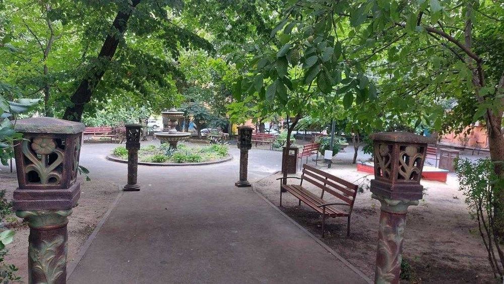 Продам 3к кв Центр, площадь Конституции, ДОМ СО ШПИЛЕМ.IN