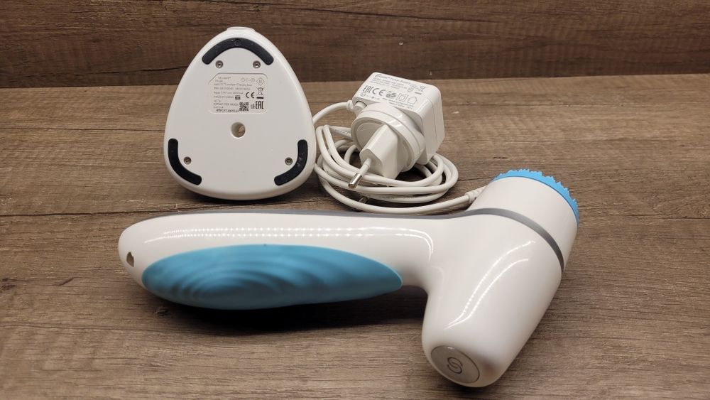 LumiSpa NuSkin urządzenie do oczyszczania twarzy