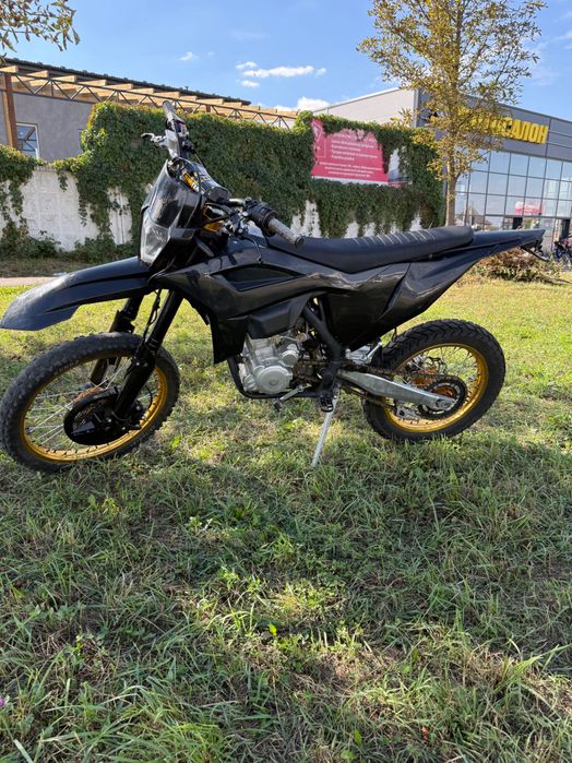 Продам мотоцикл kovi max 300