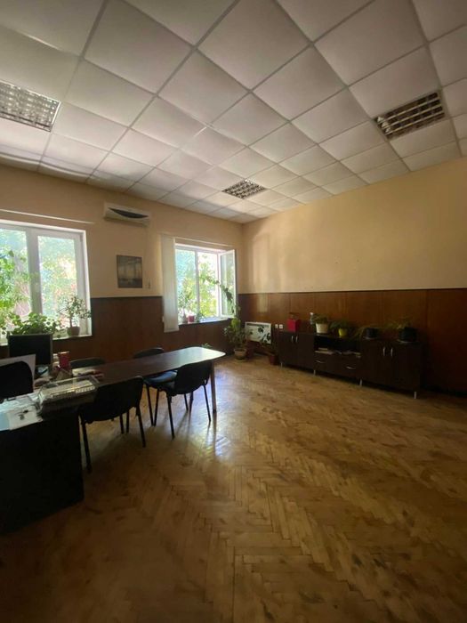 Продается виробничо-промислова  база в Хаджибіевскому районі