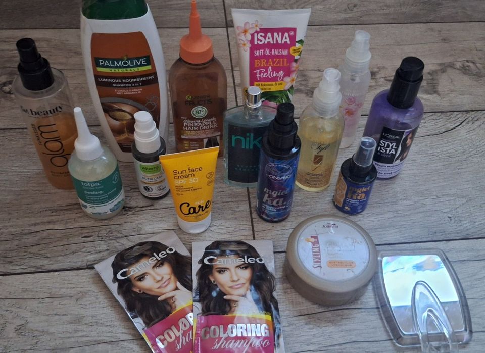 Kosmetyki do ciała i włosów.