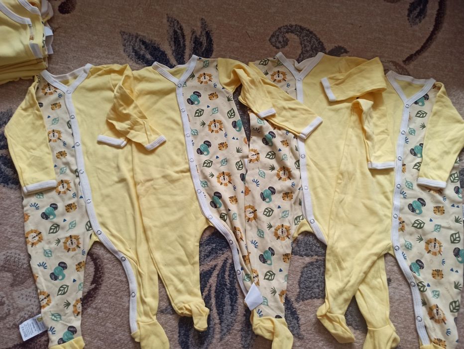 Комбинезон,боди,ползунки, Дёшево