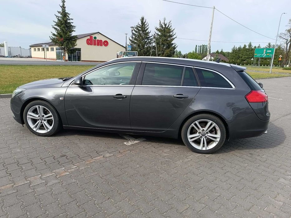 Opel Insignia 2.0 2009r